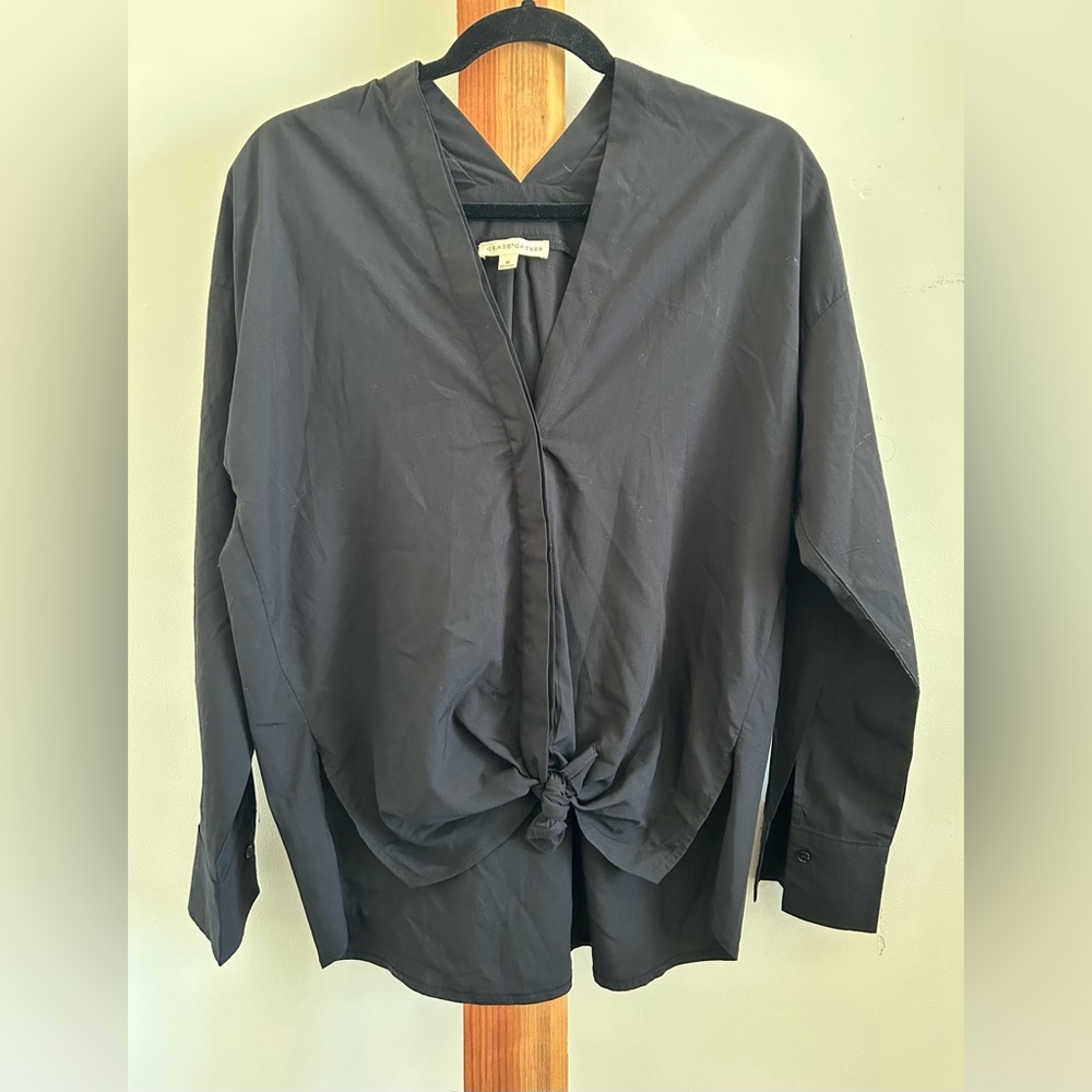 Grade & Gather Black Twist-Front Blouse